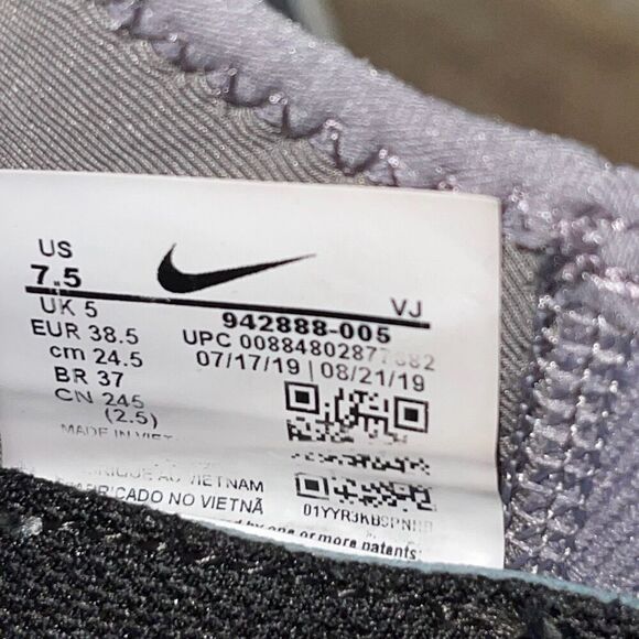 Nike Womens Free TR Gunsmoke Low Top Running Tennis Sneaker Shoes Gray White Siz - Picture 9 of 9